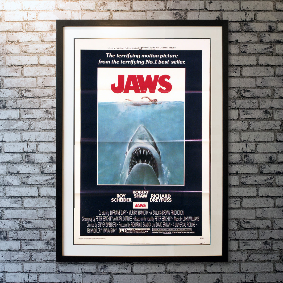 Jaws (1975) *TRI-FOLDED*