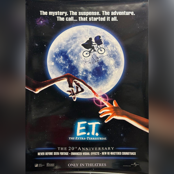 E.T. The Extra-terrestrial (2002r) - Signed By Henry Thomas (Elliott)