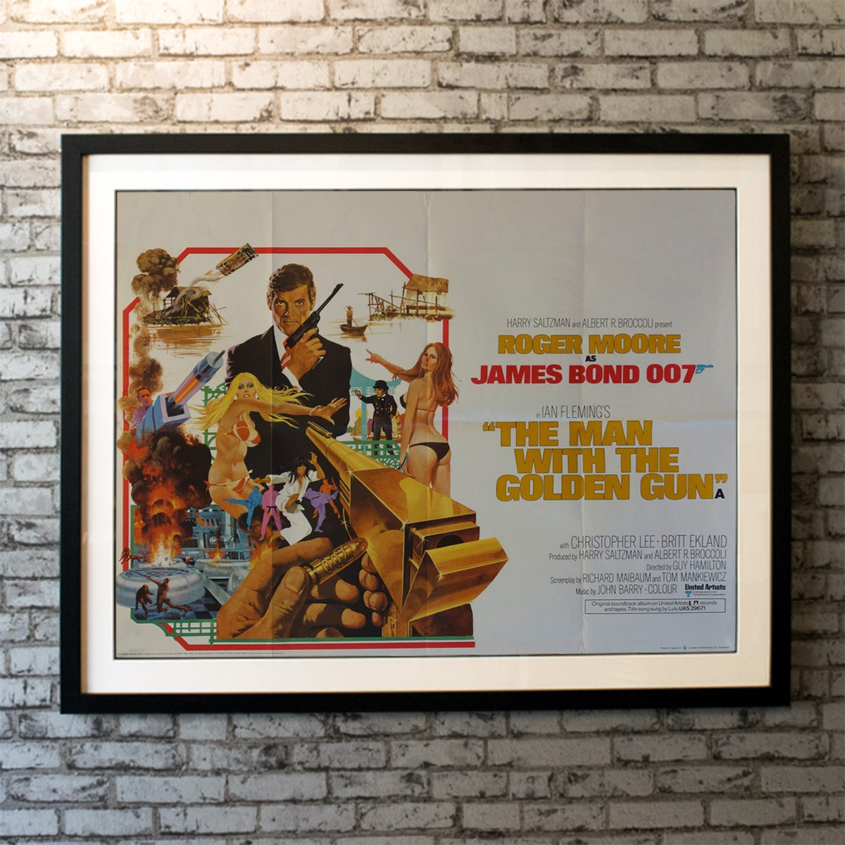 Man With The Golden Gun, The (1974)