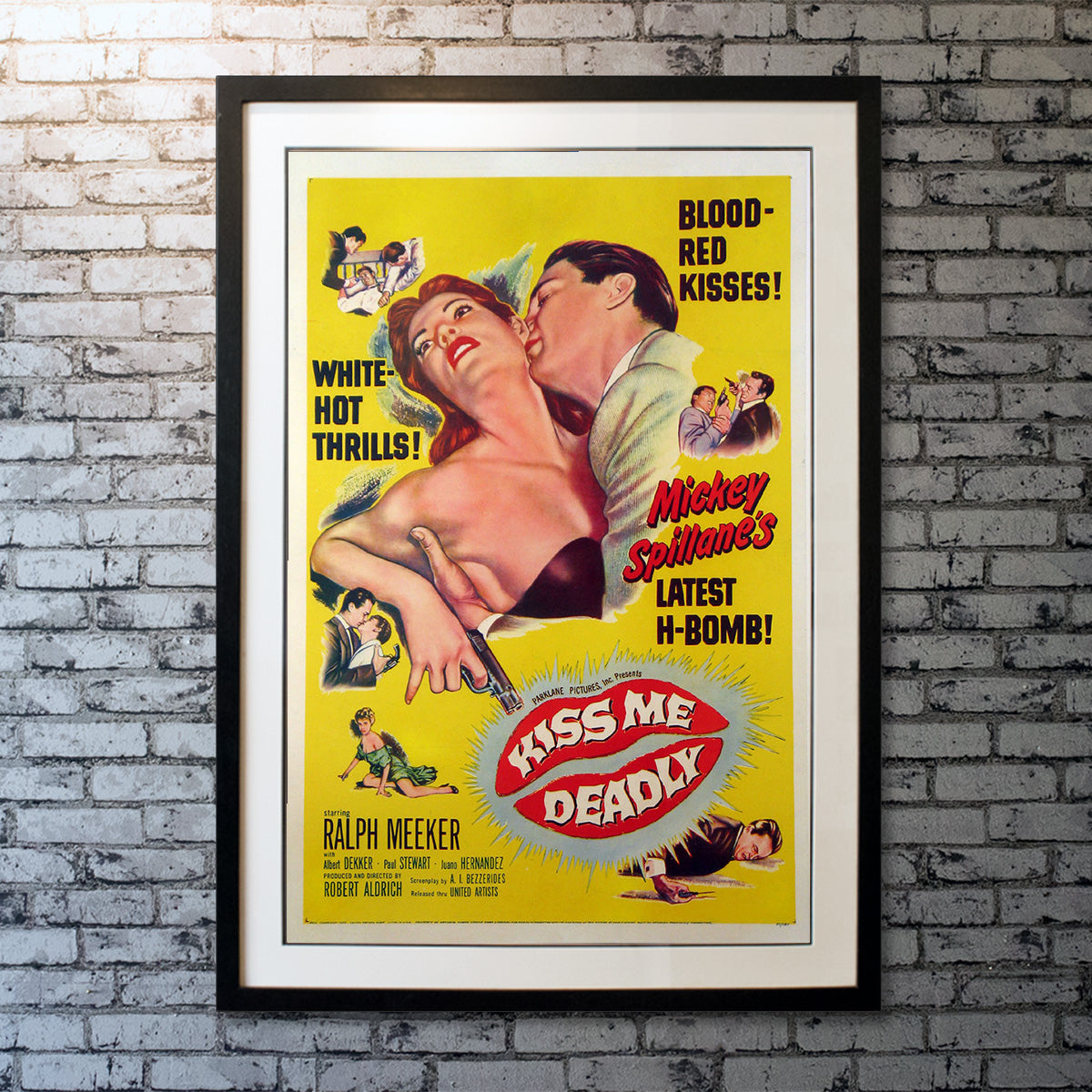 Original Movie Poster of Kiss Me Deadly (1955)
