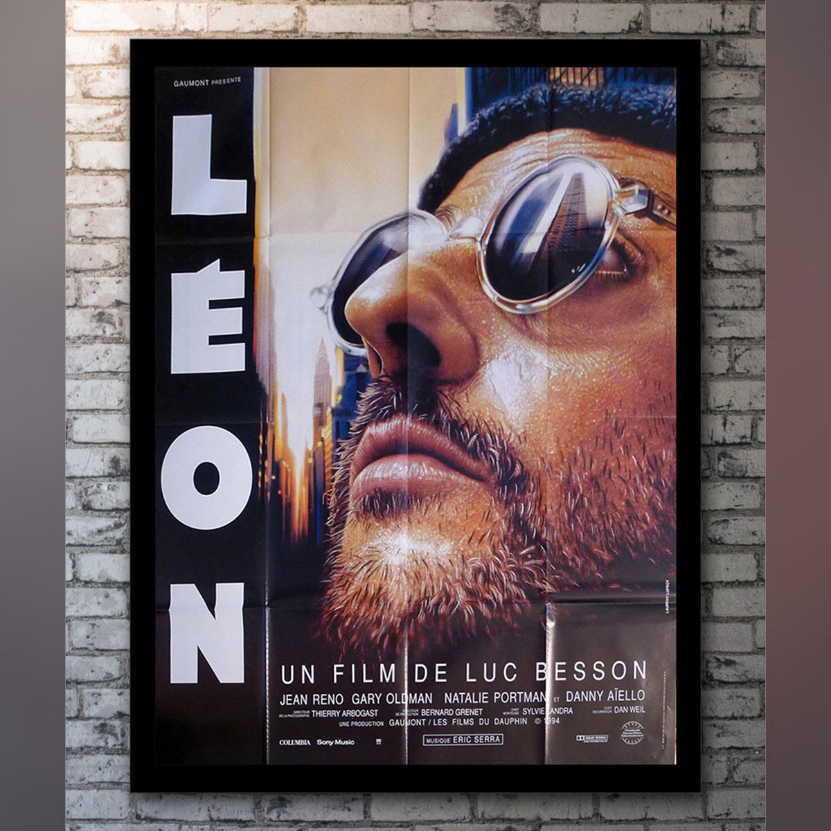 Original Movie Poster of Léon (1994)